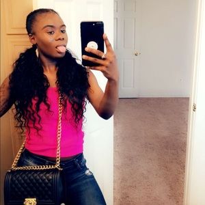 Meet your Posher, Yanna